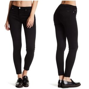 HUDSON The Natalie Mid Rise Super Skinny Stretch Ankle Jeans in Black 25 Cropped